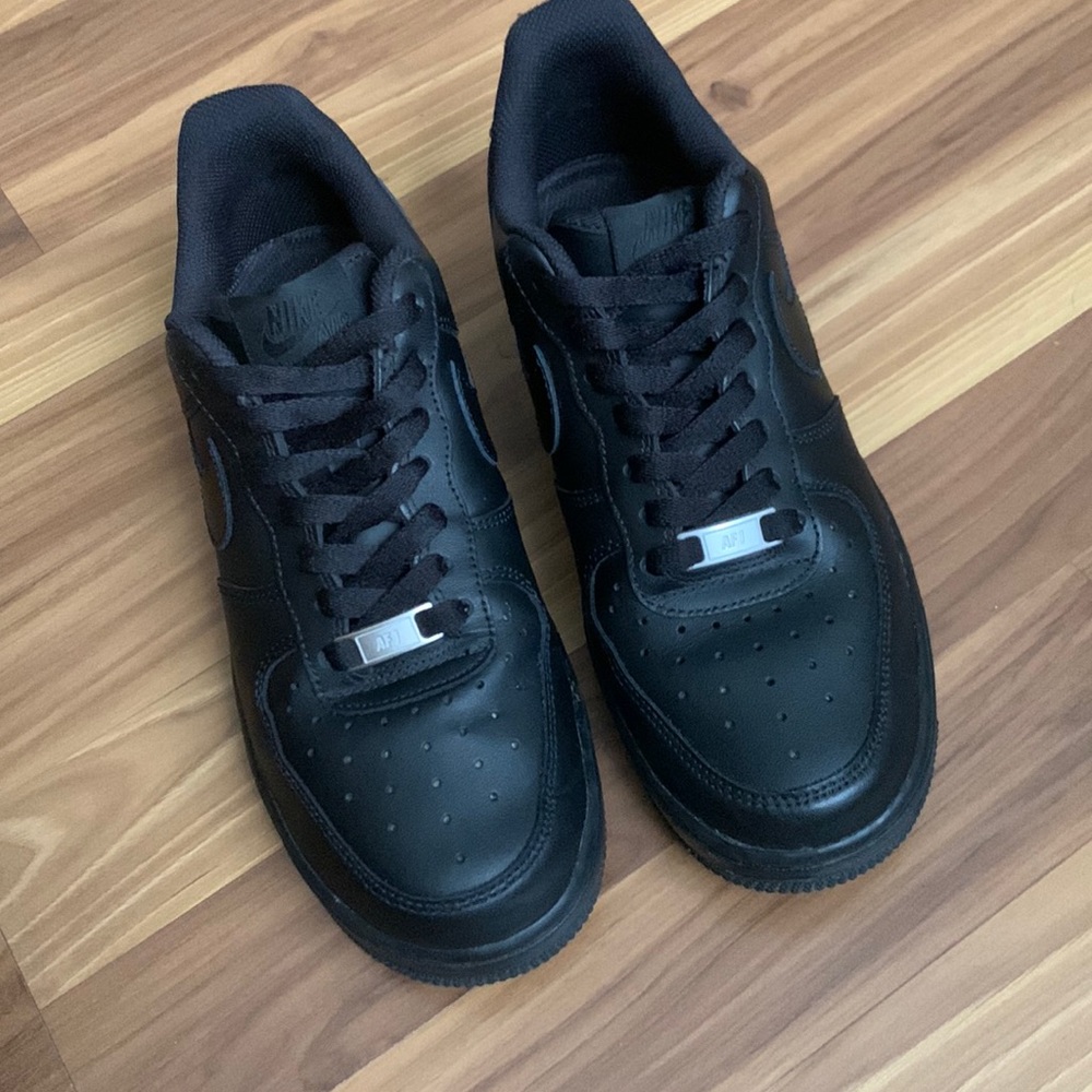 Womens Black Air Force 1